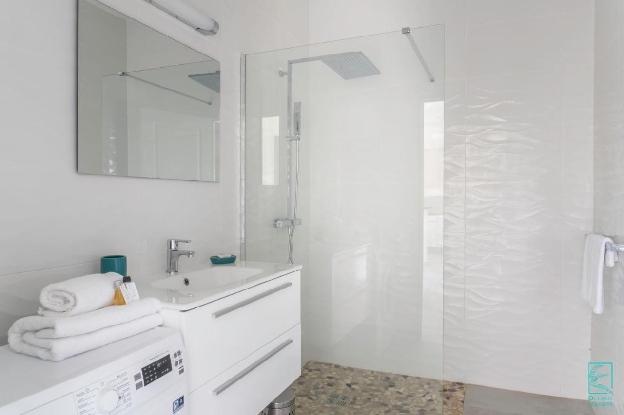 Superbe Appartement Avec Terrasse Vue Nature - Julyan House Petit-Bourg Ngoại thất bức ảnh
